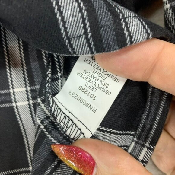 LA Hearts Womans S Crop Top Button Up Shirt Two Tone Plaid Long Sleeve Collared - Picture 8 of 16